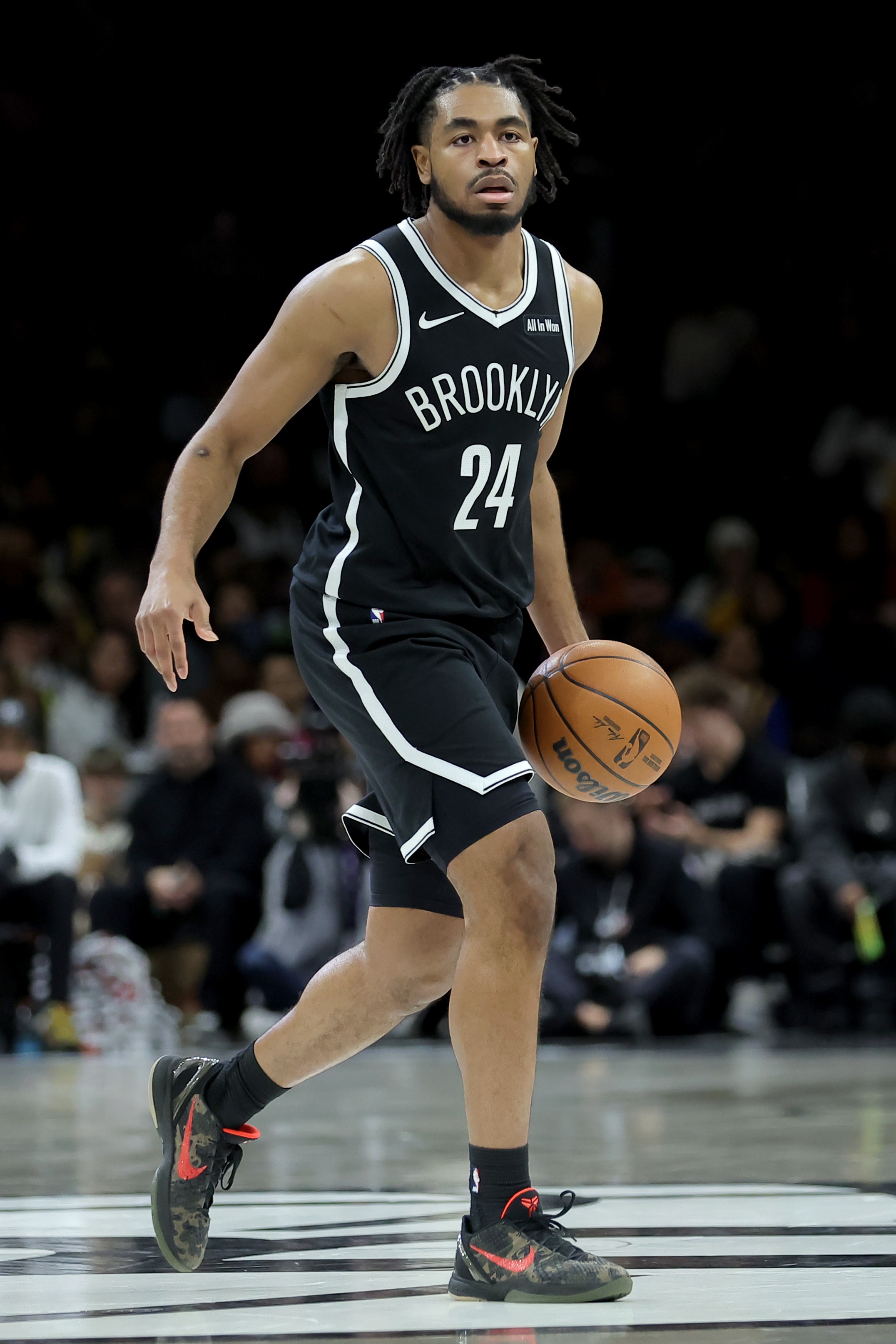 开云体育下载-托马斯薪水低于中产 可签约任何球队 勇尼骑3支二土球队也能竞争