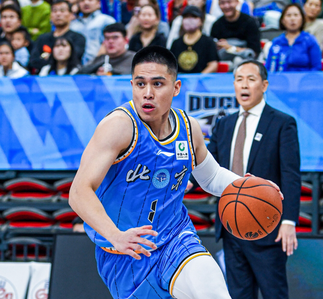 开云官网-北京首钢两连败，许利民怒斥球员耍大牌，媒体人点名周琦曾凡博