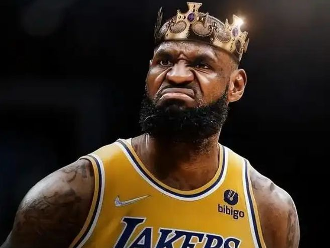 詹姆斯43000分里程碑：41岁创历史首人纪录 无愧最长的河