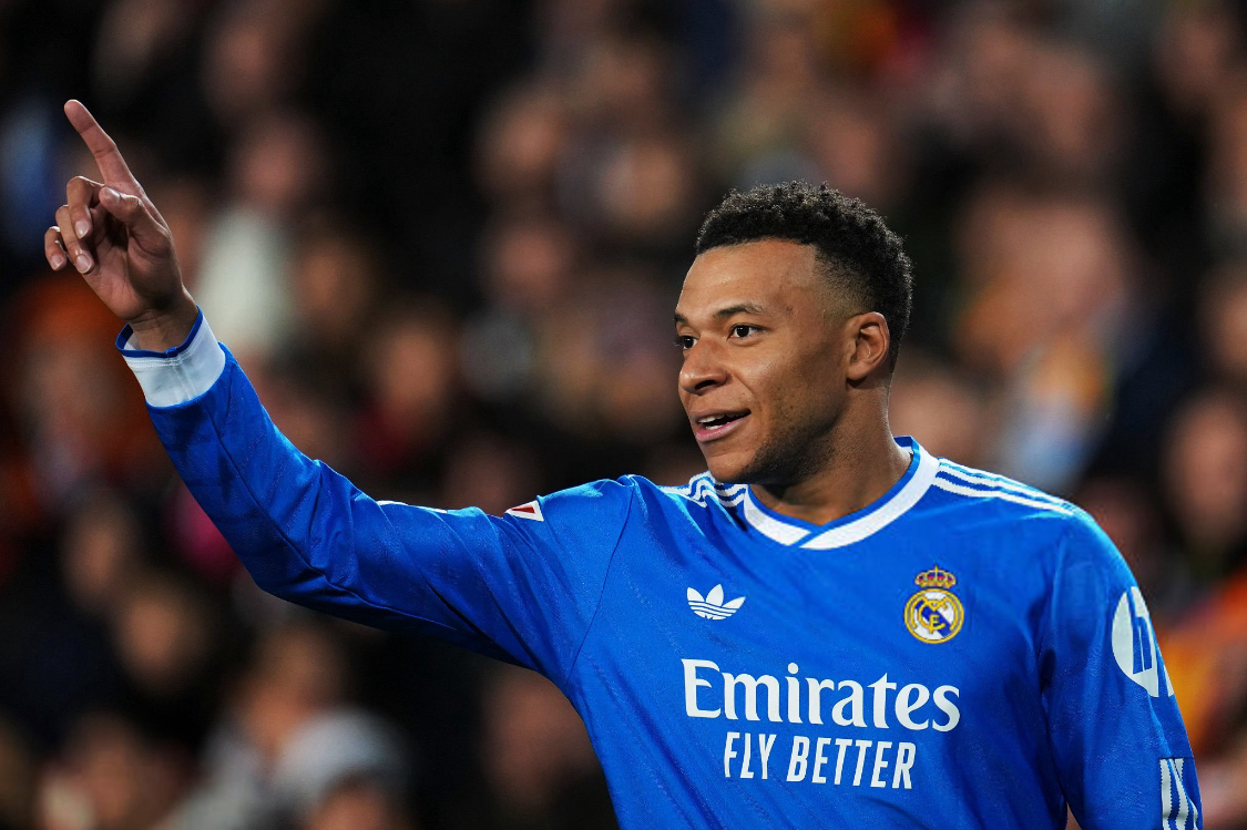 2-0！姆巴佩6战狂轰9球，皇马拒绝爆冷，西甲7连胜紧追巴萨