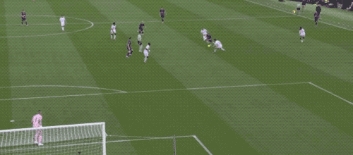 开云体育官网-随着巴萨5-2大胜+黑马1-2爆冷！西甲最新积分榜：甩开皇马4分